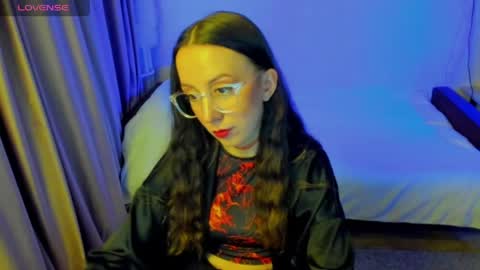Stephanie online show from 04.30.26