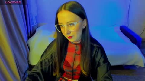 Stephanie online show from 05.27.26