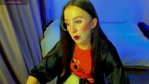 Stephanie online show from 06.21.26