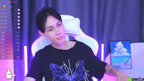 Mark online show from 10.28.25