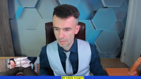 Snapshot of hard_and_juici chatting on 05.12.26 Steve online show from 05.12.26