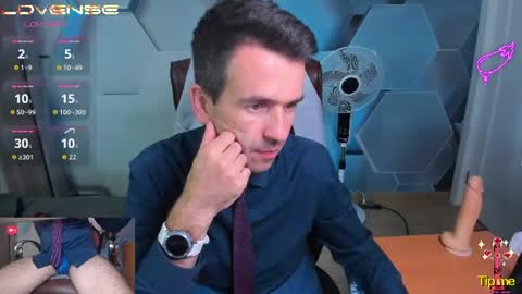Snapshot of hard_and_juici chatting on 07.21.26 Steve online show from 07.21.26