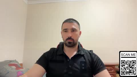 Snapshot of hard_to_obey chatting on 06.06.26 Vadim online show from 06.06.26