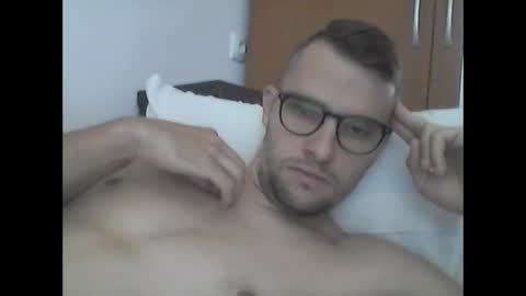 hardboylovemilfmoom online show from 09.20.25
