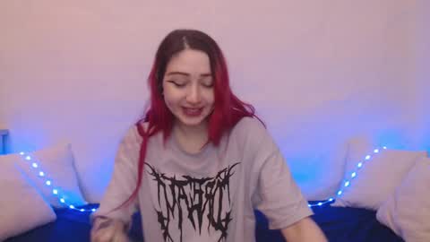 Snapshot of hardcore_x chatting on 02.09.25 Emily online show from 02.09.25