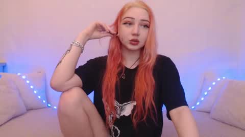 Snapshot of hardcore_x chatting on 03.02.25 Emily online show from 03.02.25