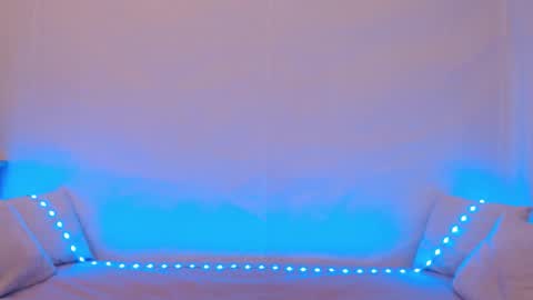 Snapshot of hardcore_x chatting on 09.19.25 Emily online show from 09.19.25