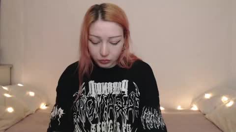 Emily online show from 05.08.26