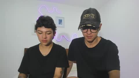 Snapshot of hardcoreheat_ind chatting on 04.18.26 kade and demi independent models online show from 04.18.26