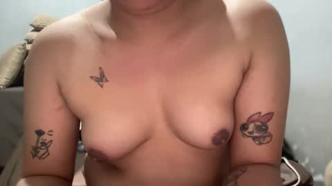 Snapshot of hardfucking_kelly chatting on 05.05.26 jessabelle online show from 05.05.26