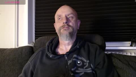 MrLazy online show from 10.26.25