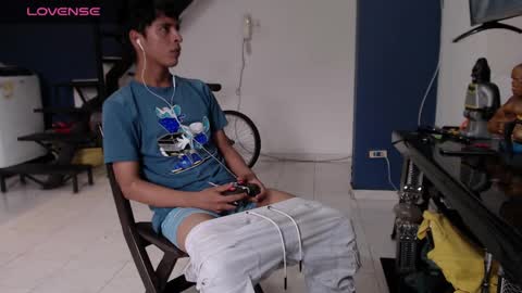 Andres Dean online show from 02.23.25