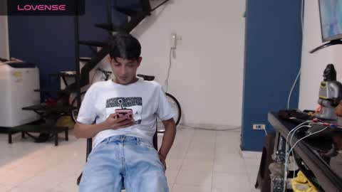 Andres Dean online show from 02.25.25