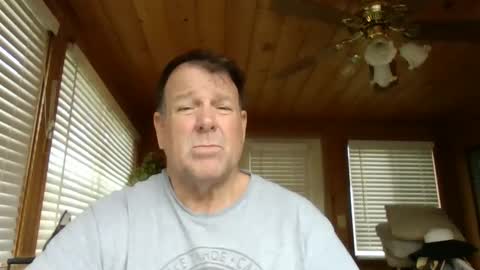 Snapshot of hardsweetandsticky chatting on 02.04.25 HSS online show from 02.04.25