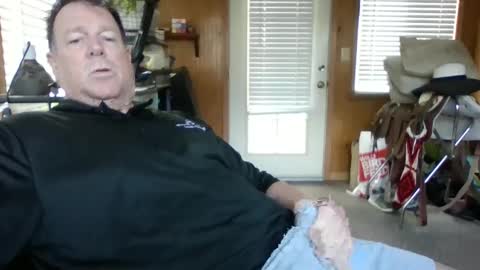 Snapshot of hardsweetandsticky chatting on 03.06.25 HSS online show from 03.06.25