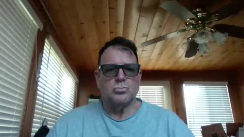 Snapshot of hardsweetandsticky chatting on 01.18.26 HSS online show from 01.18.26