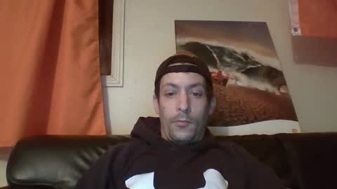 Snapshot of hardwoodqc chatting on 12.16.24 hardwoodqc online show from 12.16.24