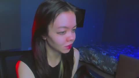 Snapshot of haribo_asmr chatting on 01.28.25 Miss Hari online show from 01.28.25