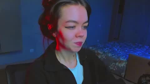 Snapshot of haribo_asmr chatting on 02.05.25 Miss Hari online show from 02.05.25