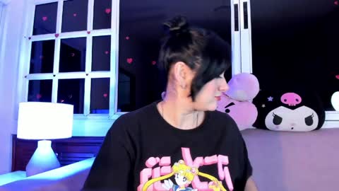 Harimoon online show from 04.21.26