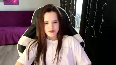 Snapshot of harleen_moore chatting on 05.25.26 Harleen online show from 05.25.26