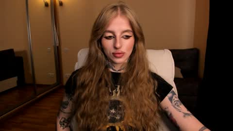 Snapshot of harley_kimm chatting on 05.07.26 Julia online show from 05.07.26