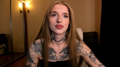 Snapshot of harley_kimm chatting on 05.29.26 Julia online show from 05.29.26