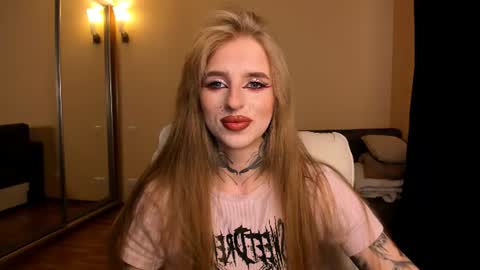 Snapshot of harley_kimm chatting on 06.11.26 Julia online show from 06.11.26
