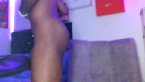 Snapshot of harley_quinnn111 chatting on 01.14.25 harley_quinnn111 online show from 01.14.25