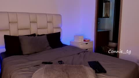 Snapshot of harley_sweett chatting on 12.23.24 online show from 12.23.24