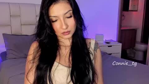 Snapshot of harley_sweett chatting on 03.02.25 online show from 03.02.25