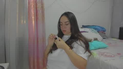 Snapshot of harleynapier chatting on 06.20.26 Natii online show from 06.20.26