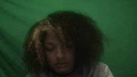 Snapshot of harmonycoxx_ chatting on 02.15.26 Nicky online show from 02.15.26