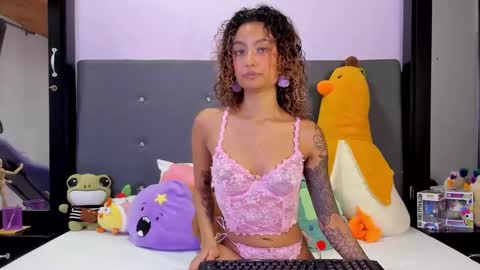 Harmony Hill online show from 02.22.26