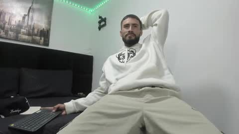 Snapshot of harold_999 chatting on 10.16.25 harold_999 online show from 10.16.25