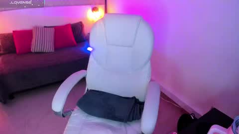 Harper  online show from 10.05.25