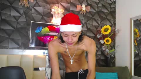 Snapshot of harry_jhonsonn chatting on 12.16.24 Harry online show from 12.16.24