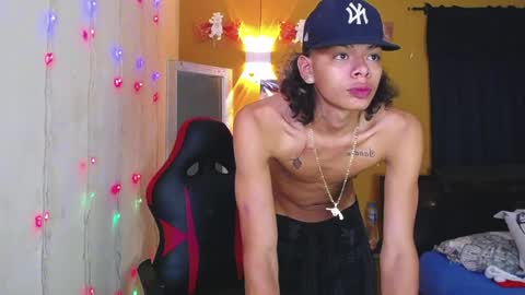 Snapshot of harry_jhonsonn chatting on 12.22.24 Harry online show from 12.22.24