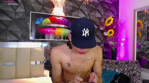 Snapshot of harry_jhonsonn chatting on 01.13.25 Harry online show from 01.13.25