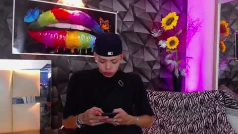 Snapshot of harry_jhonsonn chatting on 01.18.25 Harry online show from 01.18.25