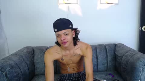 Snapshot of harry_jhonsonn chatting on 02.07.25 Harry online show from 02.07.25