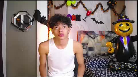 Snapshot of harry_jhonsonn chatting on 10.21.25 Harry online show from 10.21.25