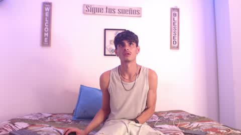 Snapshot of harrythomson1 chatting on 01.19.25 harry thomson online show from 01.19.25