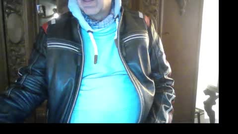 Snapshot of hartwichser1 chatting on 11.02.25 hot n  nasty online show from 11.02.25