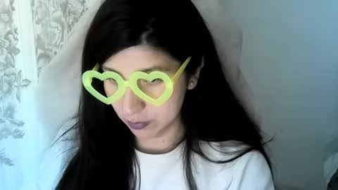 Snapshot of hasley_bbylee chatting on 10.10.25 lady online show from 10.10.25