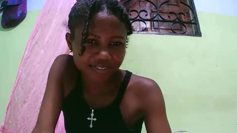 Snapshot of hasleyinah chatting on 01.06.26 hasleyinah online show from 01.06.26