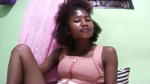 Snapshot of hasleyinah chatting on 01.13.26 hasleyinah online show from 01.13.26