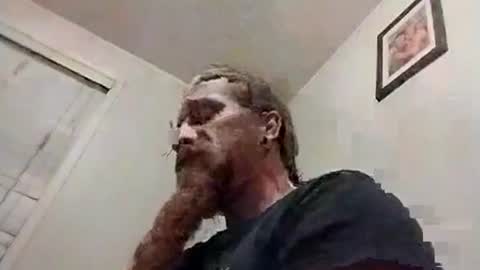 Snapshot of hatefullgod chatting on 02.13.26 hatefullgod online show from 02.13.26
