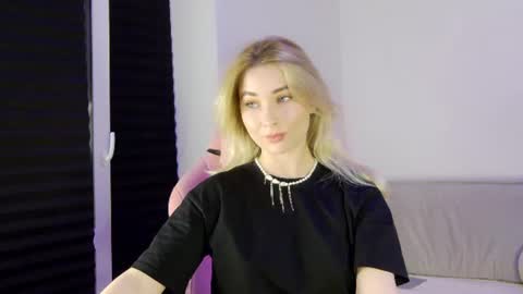 Anna online show from 07.22.26