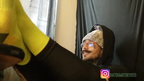 Snapshot of hatsumotokyoto chatting on 01.23.25 More content   2   online show from 01.23.25